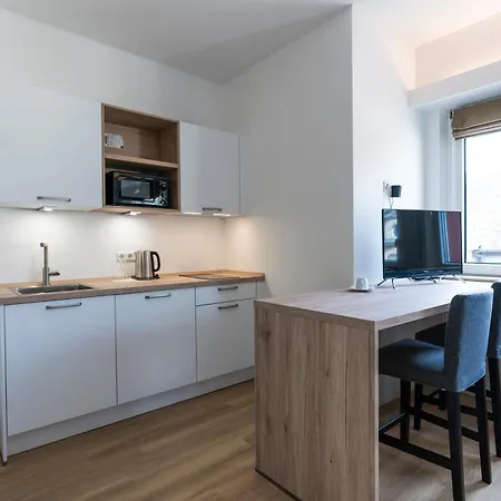 Logis Acacia Hotel 3*