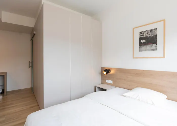 Hotel Logis Acacia 3*