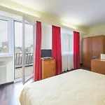Hotel Logis Acacia 3*