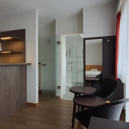 Logis Acacia 3*