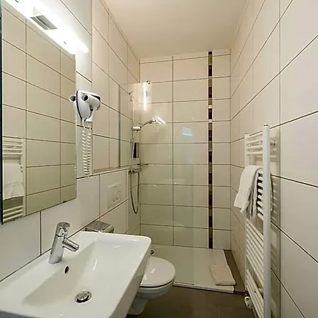 Logis Acacia 3* 阿尔泽特河畔埃施