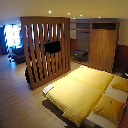 Logis Acacia 酒店