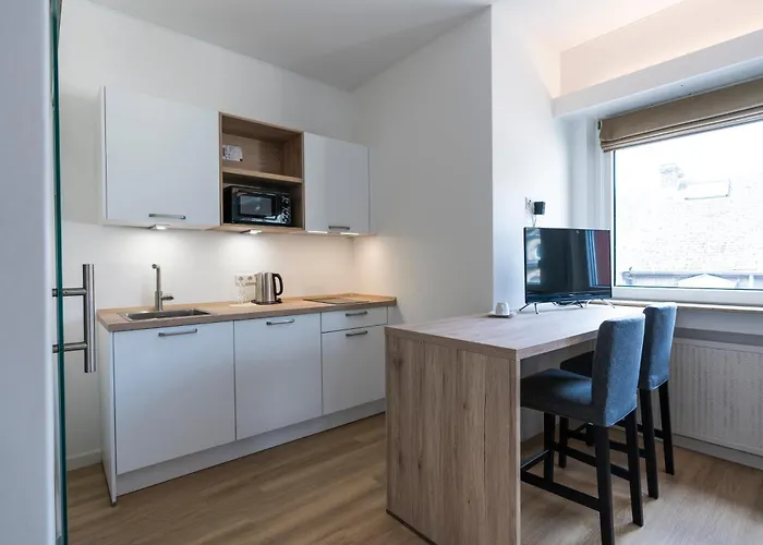 Logis Acacia Hotel 3*