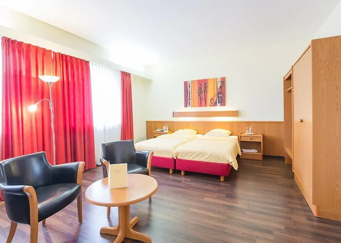 Hotel Logis Acacia 3*